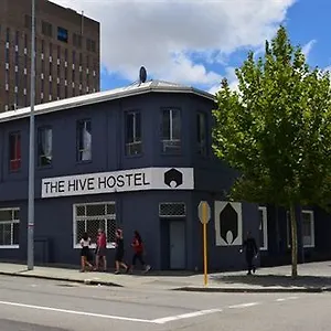  Hostal The Hive - Traveler Friendly, Passport Only